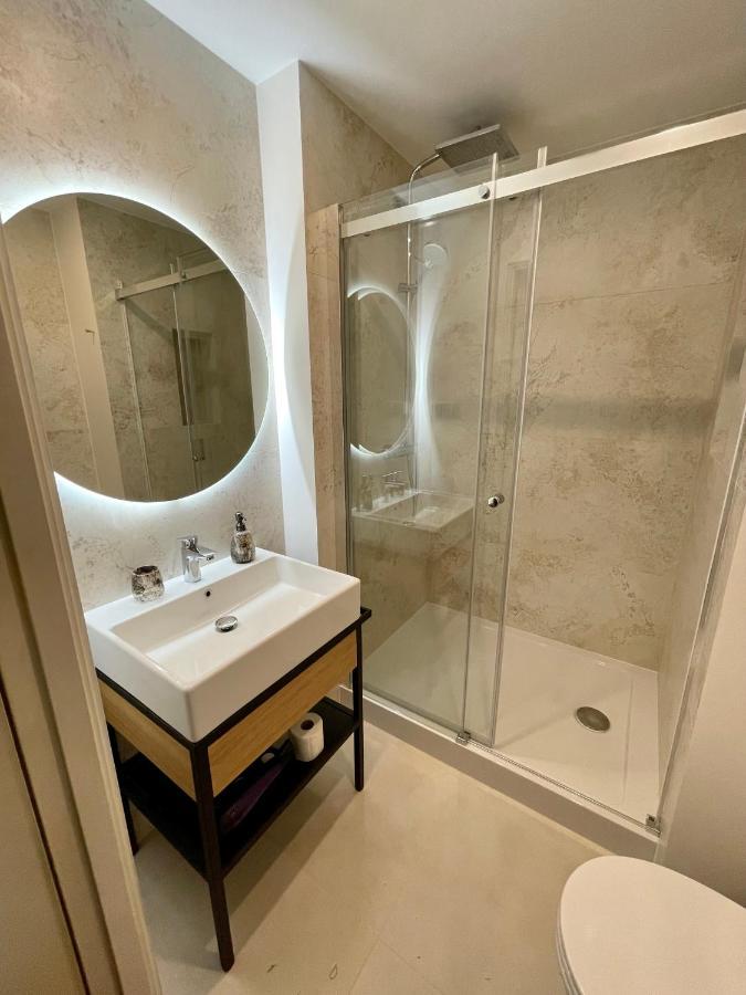 Boutique Apartments - Old Town 120M2 - Private Underground Parking - Wroclaw Luaran gambar